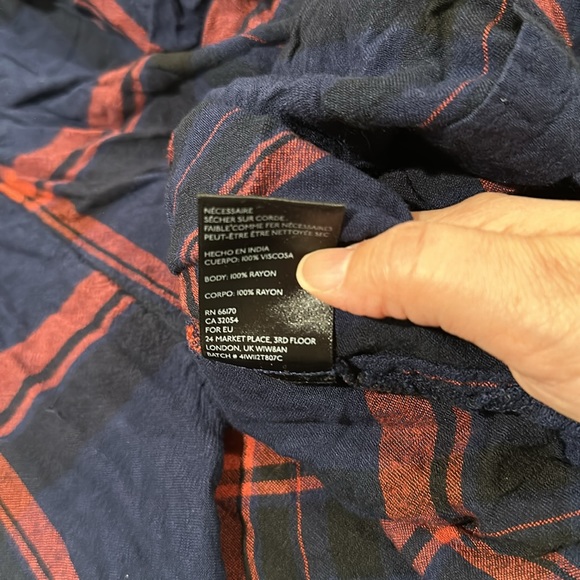 BDG Urban Outfitters Navy & Red Plaid Long Sleeve Button Up Shirt Size Large - Picture 10 of 10